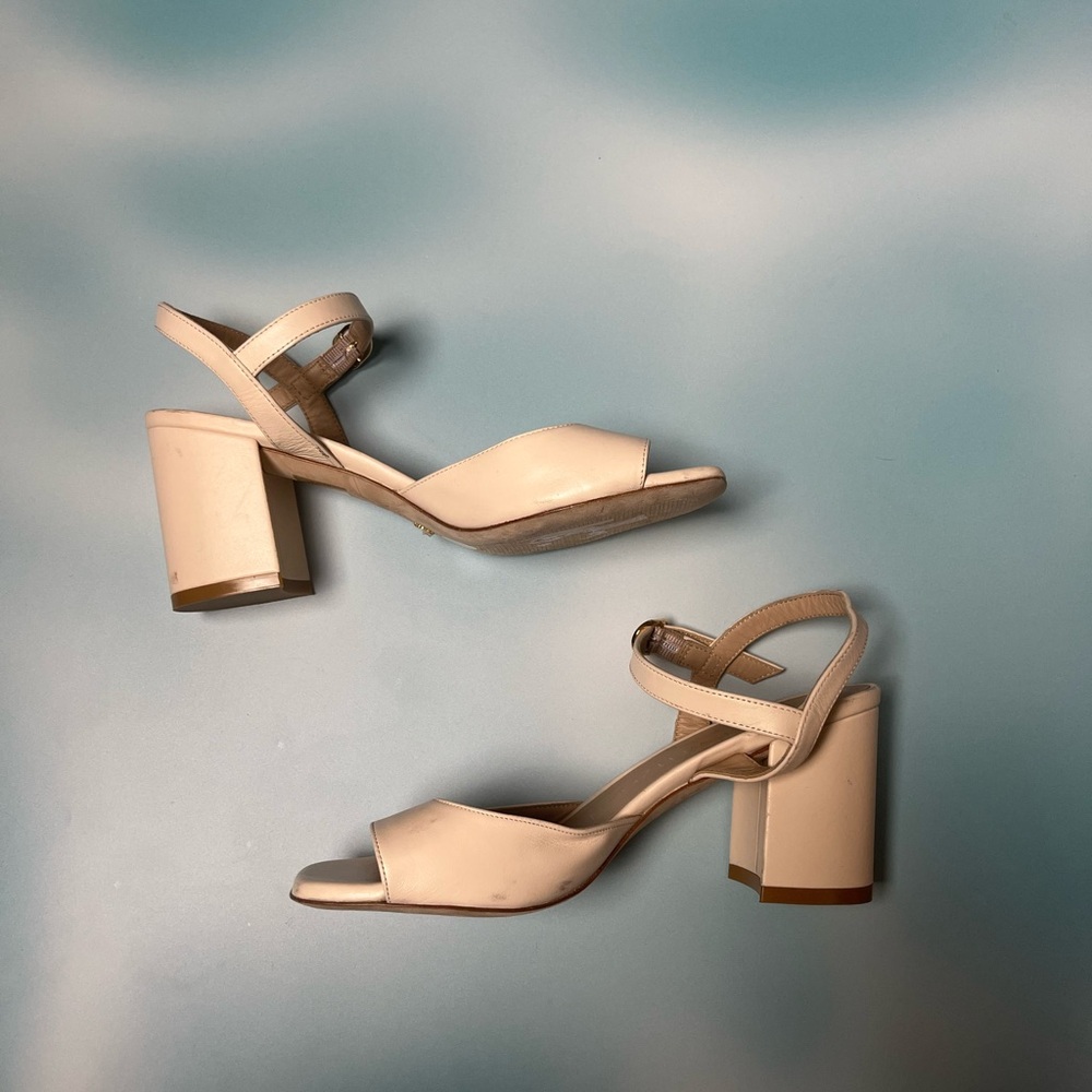 Stuart Weitzman Dancer 75 Block Sandal in Dolce Taupe Size 5.5 - Picture 6 of 8